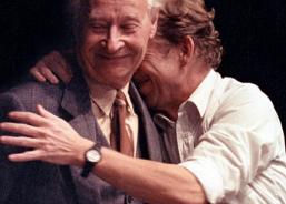2009-11-29-dubcek-and-havel-1989