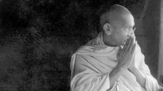Gandhi5